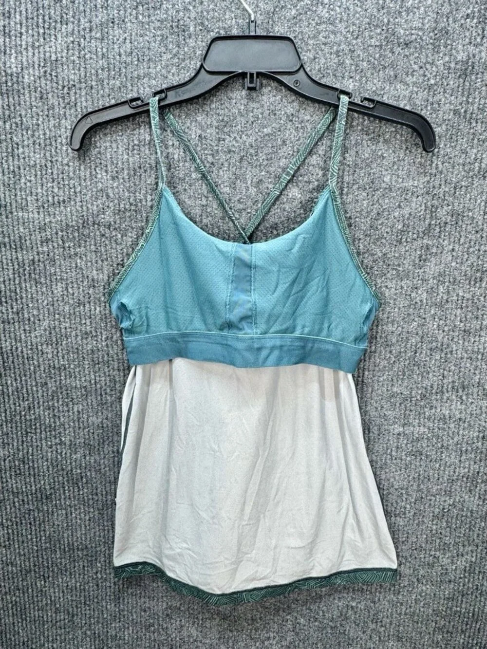 Patagonia Cross Beta Tank Top Womens XL Slim Fit Teal Green Shelf Bra Yoga 23490 - Picture 5 of 10